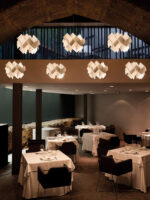 Restaurant Beleuchtung Furnierholz LZF Escape Designort Berlin