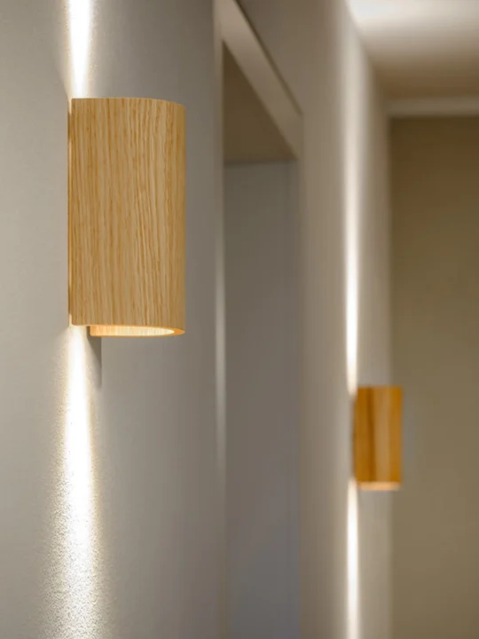 nachhaltige Holzleuchte Wandlampe Domus Licht Made in Germany