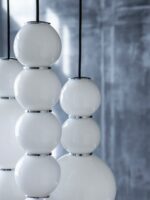 dreiflammiger Lüster aus Opalglas Pearls Chandelier 3 Formagenda LED