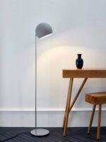 Tilt Globe in Grau von NYTA