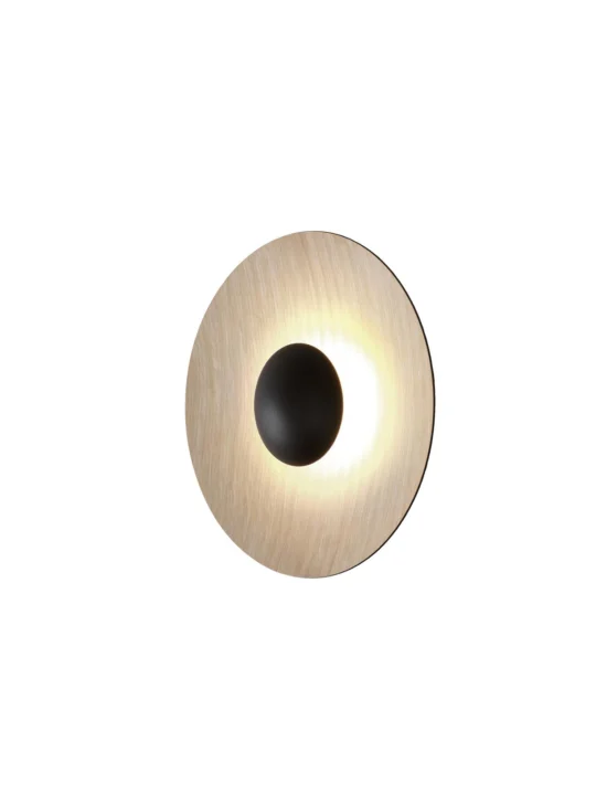 LED Wandlampe Ginger aus Holz von Marset