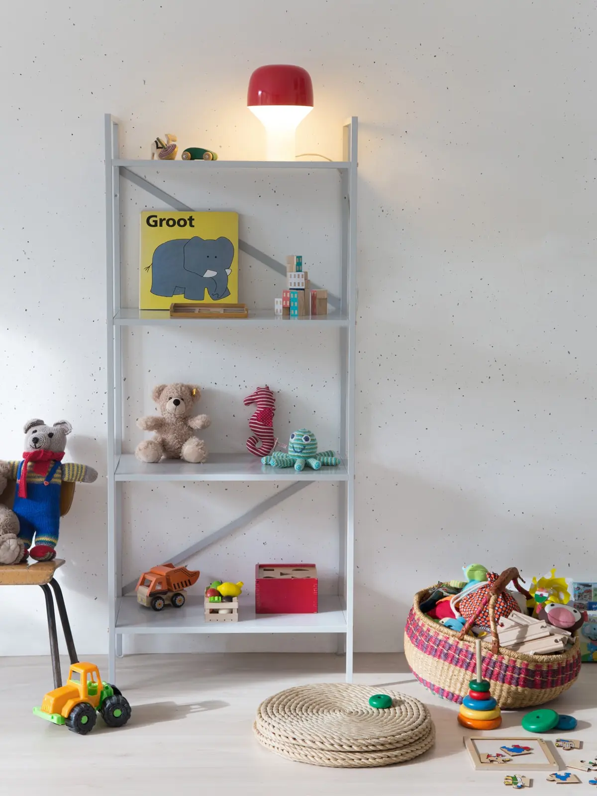 Leuchte Regal TEO DesignOrt Blog: Stimmungslicht Tischlampe Cap TEO Europe