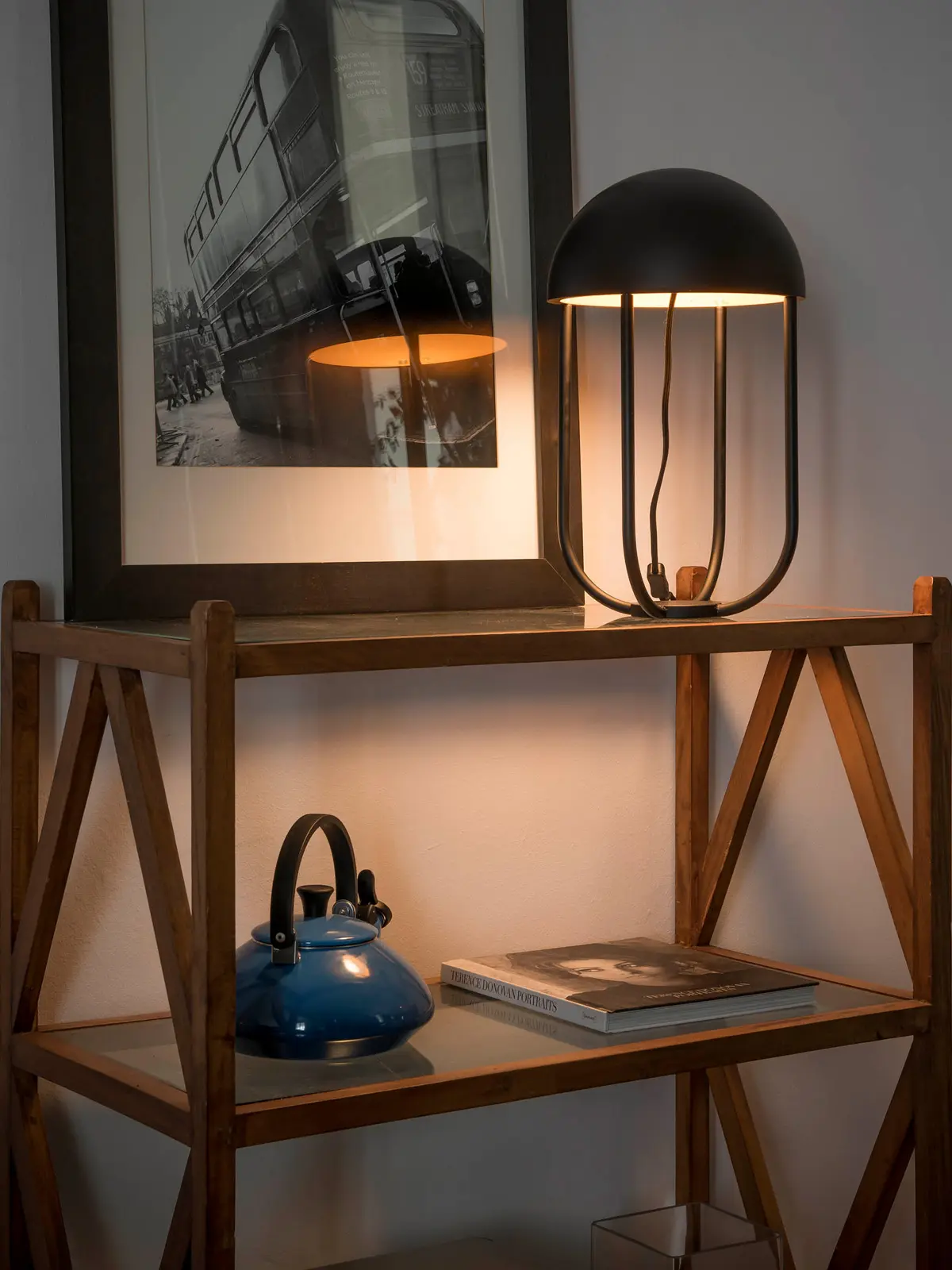 DesignOrt Blog: Designer im Portrait: Nahtrang LED Tischlampe Jellyfish Faro spanisches Design DesignOrt Blog: Designer im Portrait: Nahtrang LED Tischlampe Jellyfish Faro spanisches Design