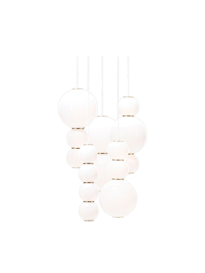 fünflammiger LED Lüster aus Opalglas Pearls Chandelier Formagenda