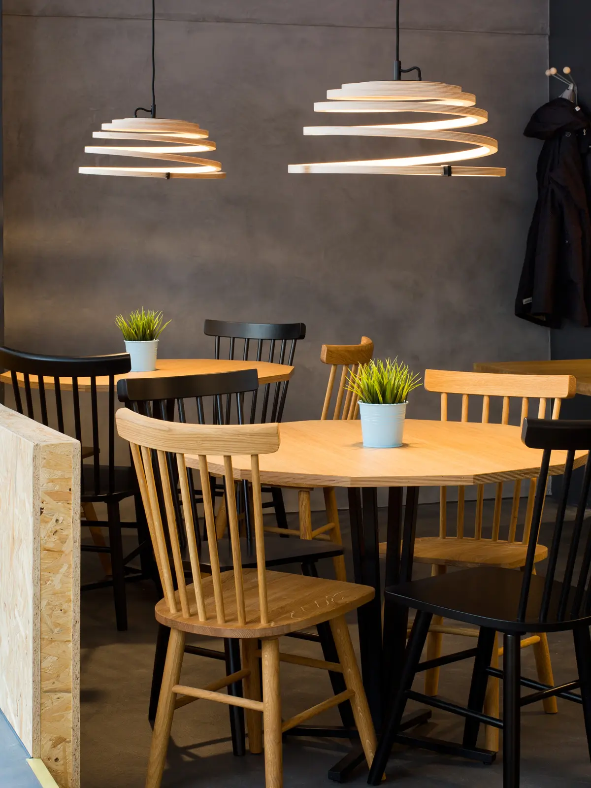 DesignOrt Blog: Die Designwelt von Secto Design Secto Aspiro 8000 Holzlampe aus nachhaltiger Forstwirtschaft DesignOrt Blog: Die Designwelt von Secto Design Secto Aspiro 8000 Holzlampe aus nachhaltiger Forstwirtschaft