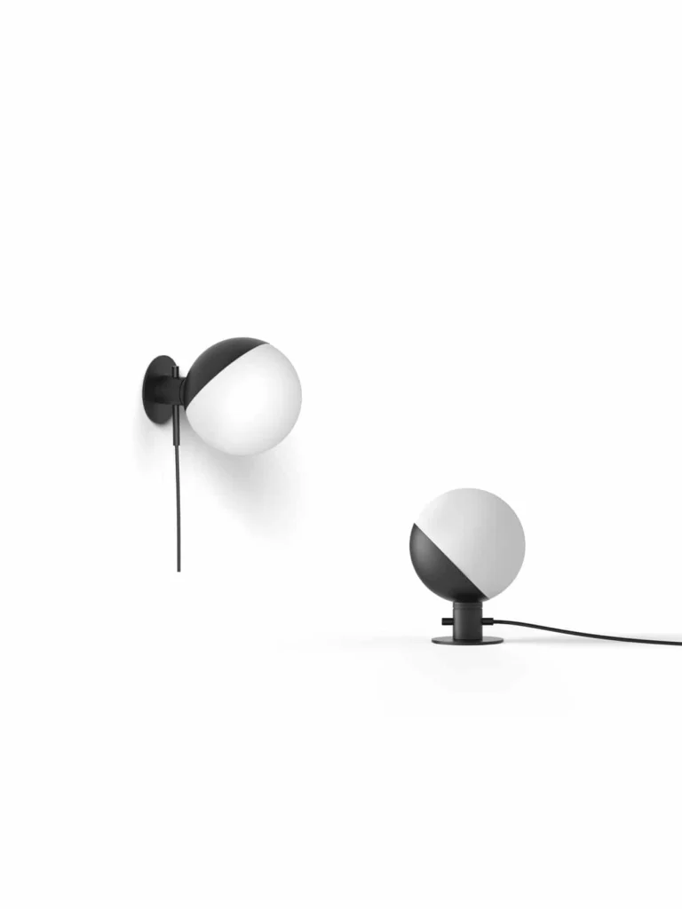 Baluna Table / Wall Grupaproducts Lampe aus Opalglas