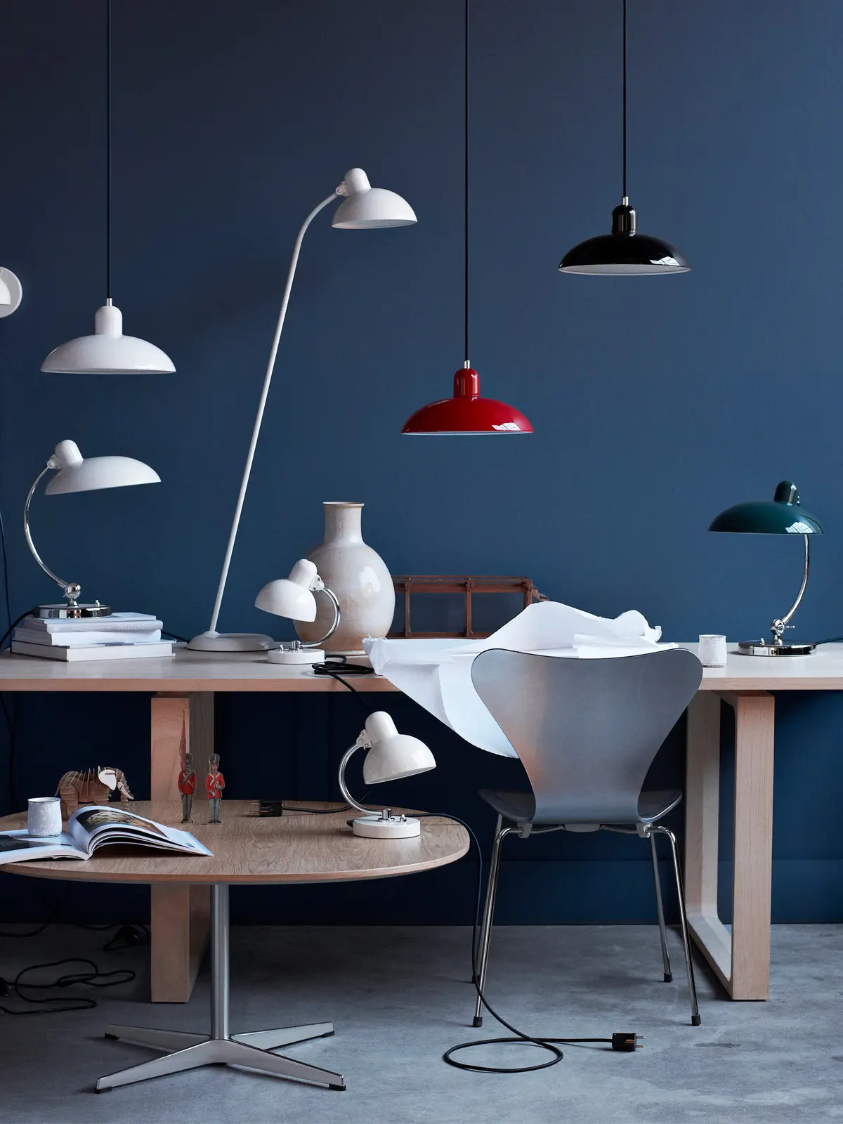 Lampenfamilie Kaiser Idell Luxus DesignOrt Blog: Kaiser Idell Lampenfamilie Bauhaus Christian Dell Lightyears Republic of Fritz Hansen