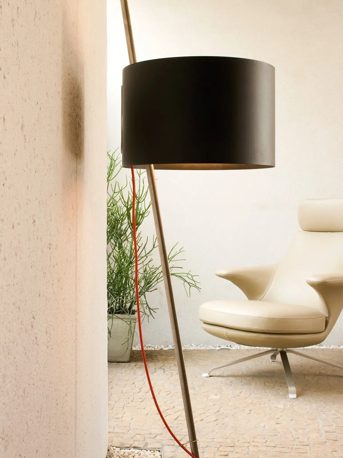 DesignOrt Blog: Designer im Portrait Fernando Prado Lumini Lift DesignOrt Blog: Designer im Portrait Fernando Prado Lumini Lift Stehleuchte Lampe