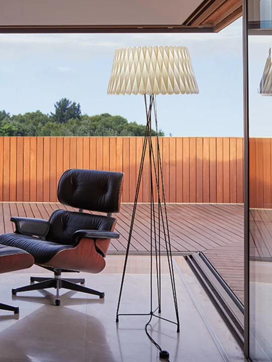 Lola F Stehleuchte LZF Lamps