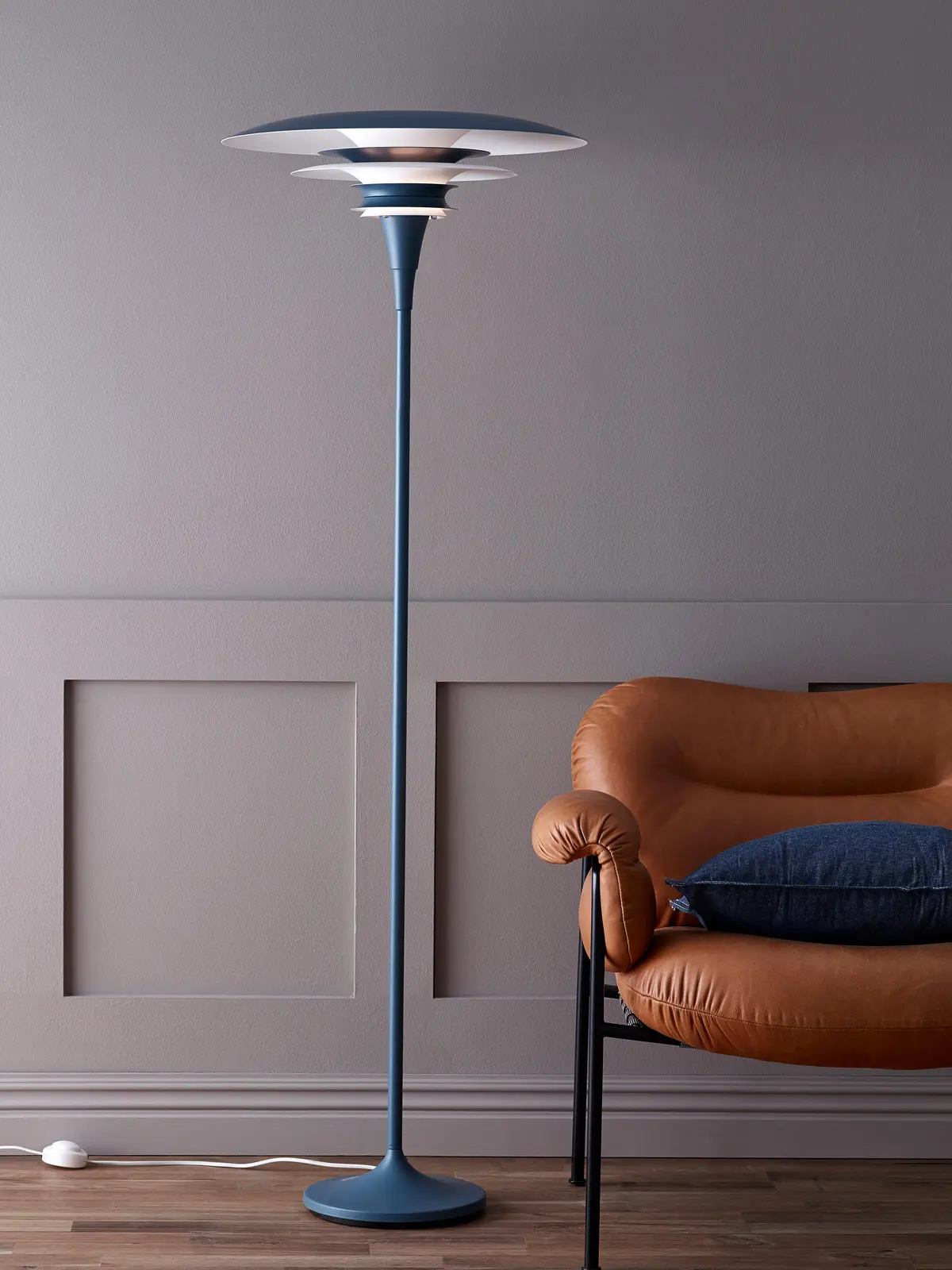 DesignOrt Blog: Belid Diablo F Stehleuchte skandinavisch Blau DesignOrt Blog: Belid Diablo F Stehleuchte skandinavisch