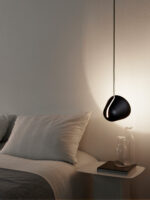 Tilt S anstelle Tischleuchte am Bett