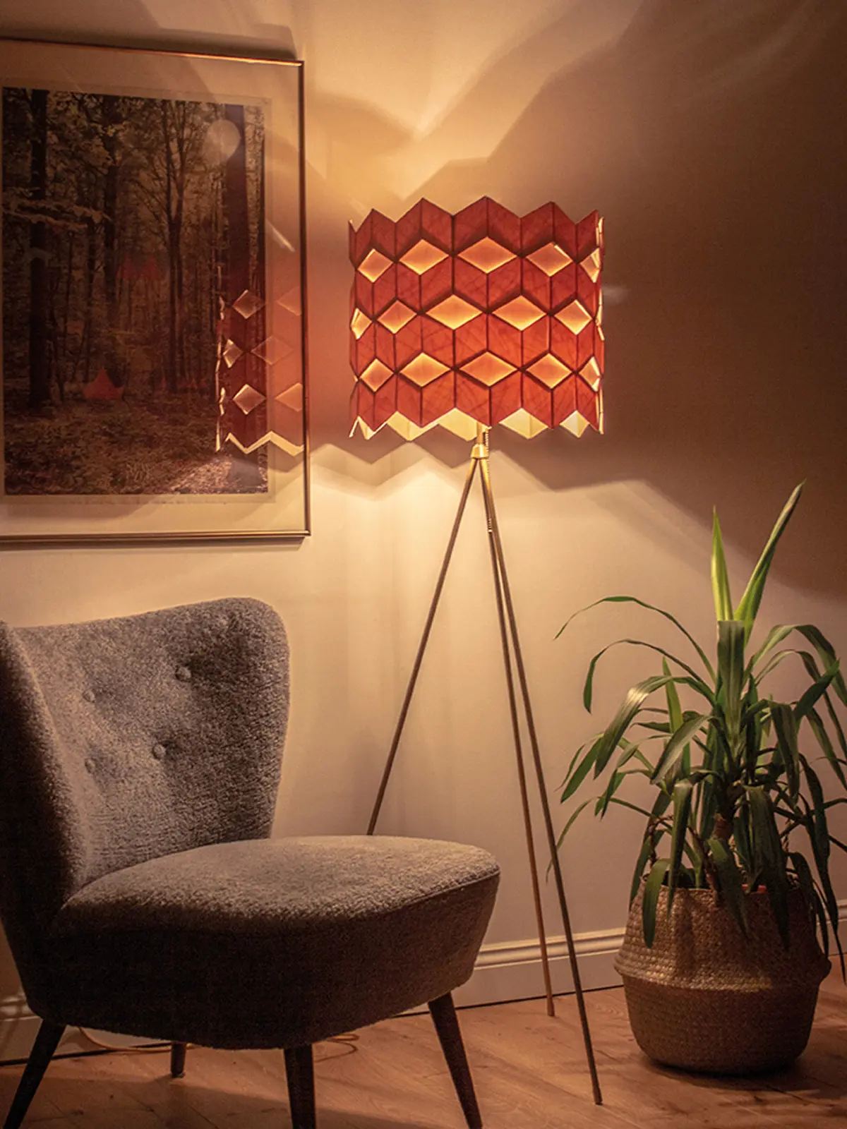 Stehleuchte aus Holz MAERU DesignOrt Blog: Lampen aus Berlin Rutuu Floor aus Birkenholz von MAERU