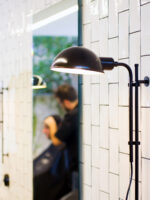 Wandlampe Schwarz Funiculi A Marset klassische spanische Wandleuchte Designort
