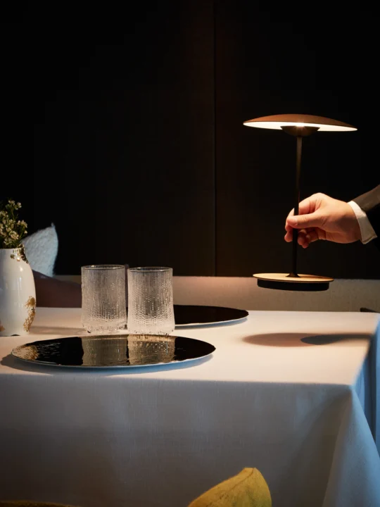 Ginger aufladbare Tischlampe Marset Designort