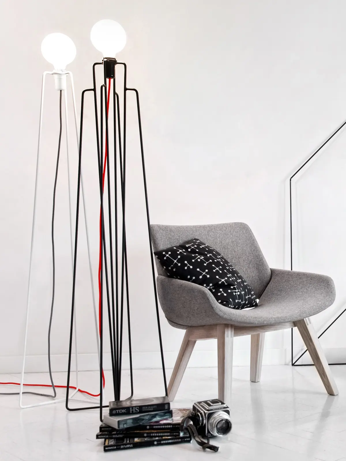 Ausgefallene Stehleuchten Model Grupa Products bei Designort