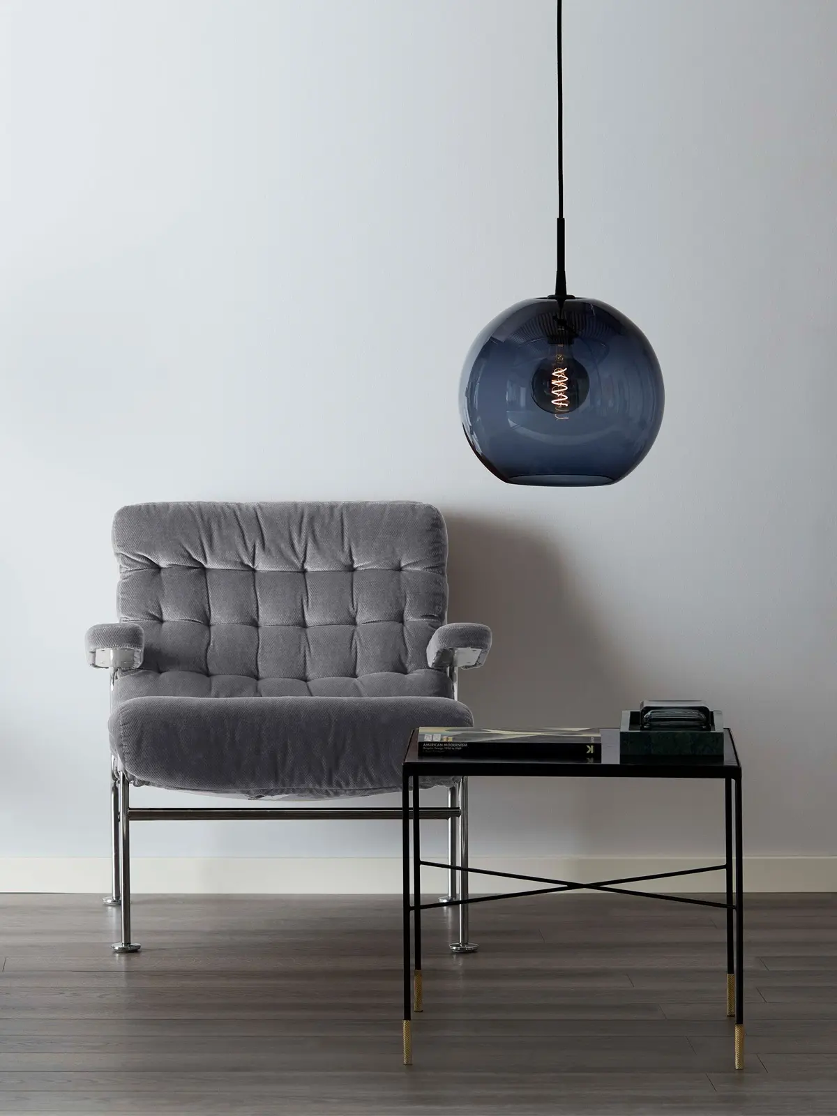 blaue Lampe Glas Belid DesigNOrt BLog: trend: Lampen aus Glas, Belid Gloria Pendelleuchte