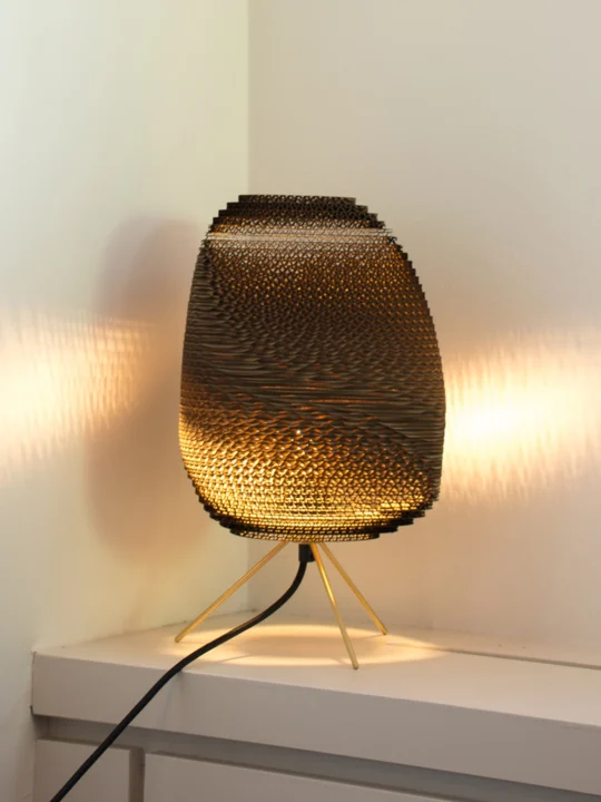 Ebey Tischleuchte Graypants DesignOrt