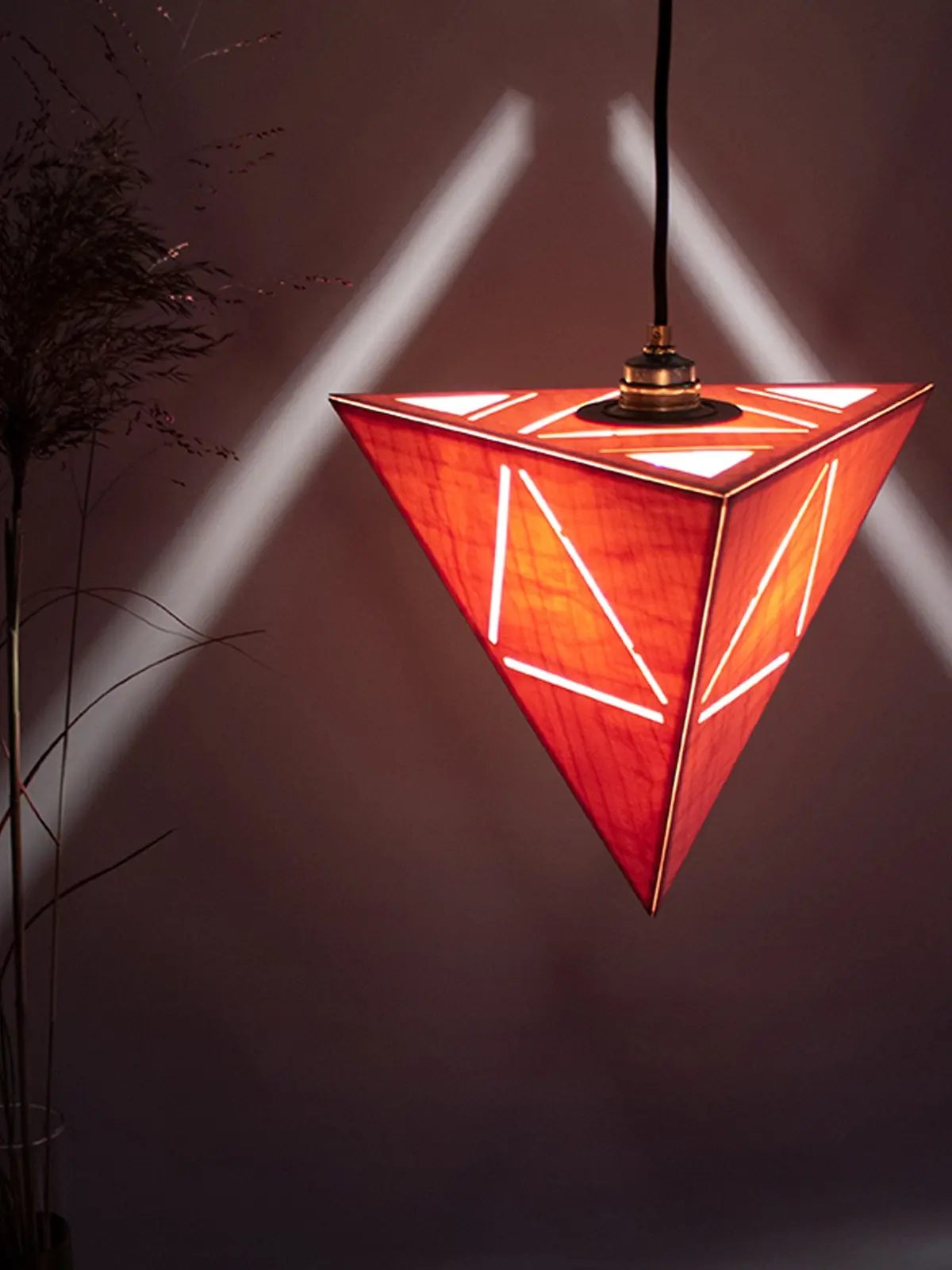 Lampenblog: Atmo 33 Maeru Holzleuchte aus nachhaltigem Birkenholz