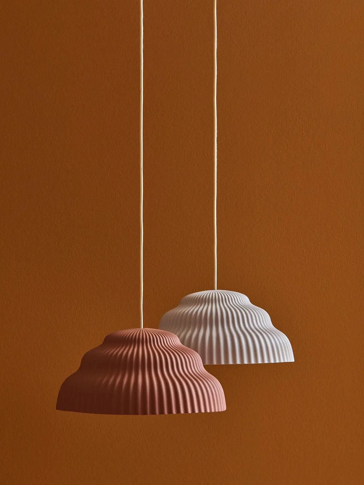 Lampenblog: Pendelleuchten aus Keramik - Schneid Leuchte Kaskad Keramik