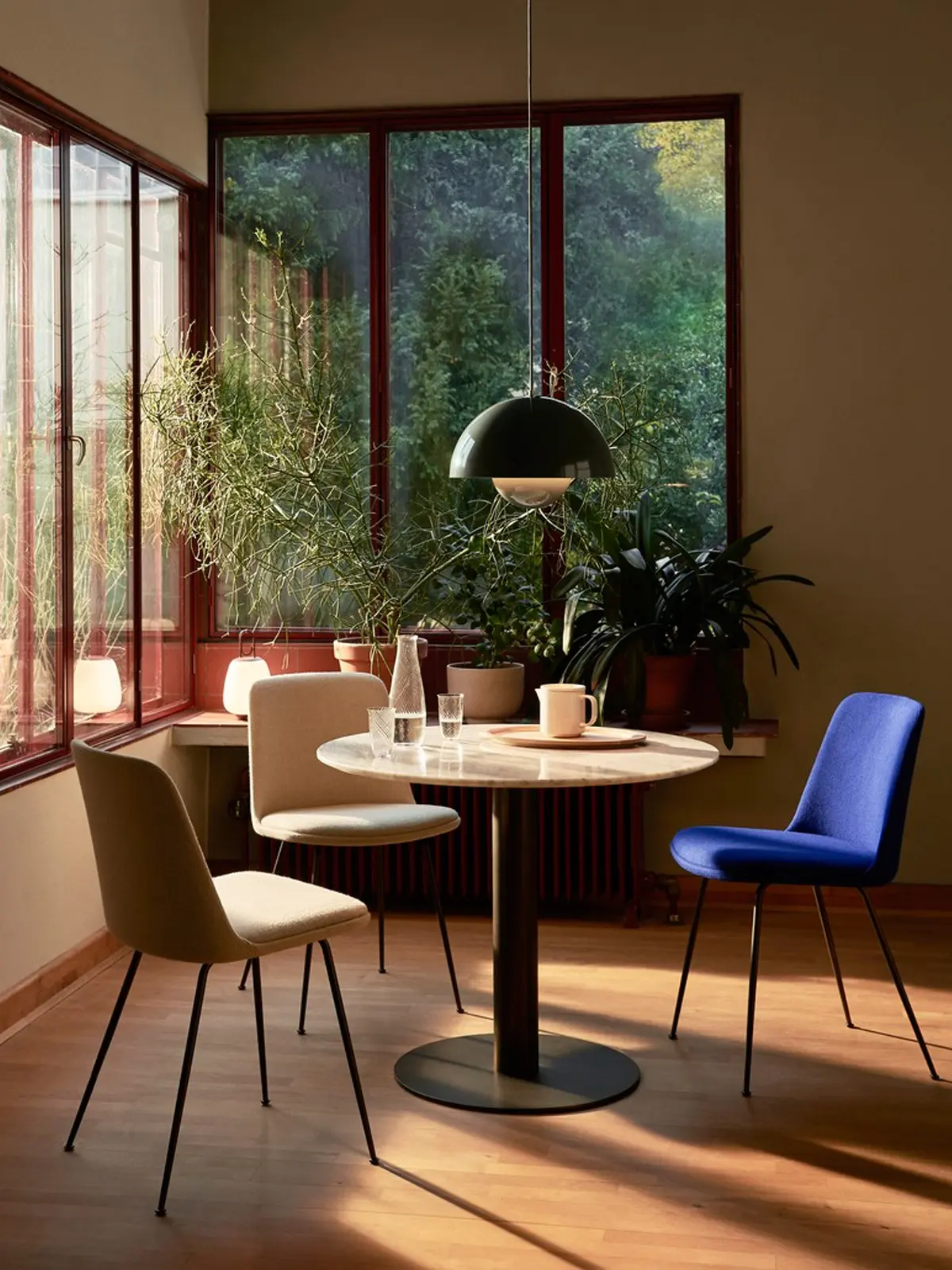 Flowerpot Lampe über Tisch Große Flowerpot Leuchte &tradition Pendelleuchte DesignOrt Lampen Berlin