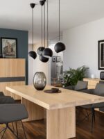 Nyta Lampen Tilt Globe über Tisch DesignOrt Leuchten Berlin