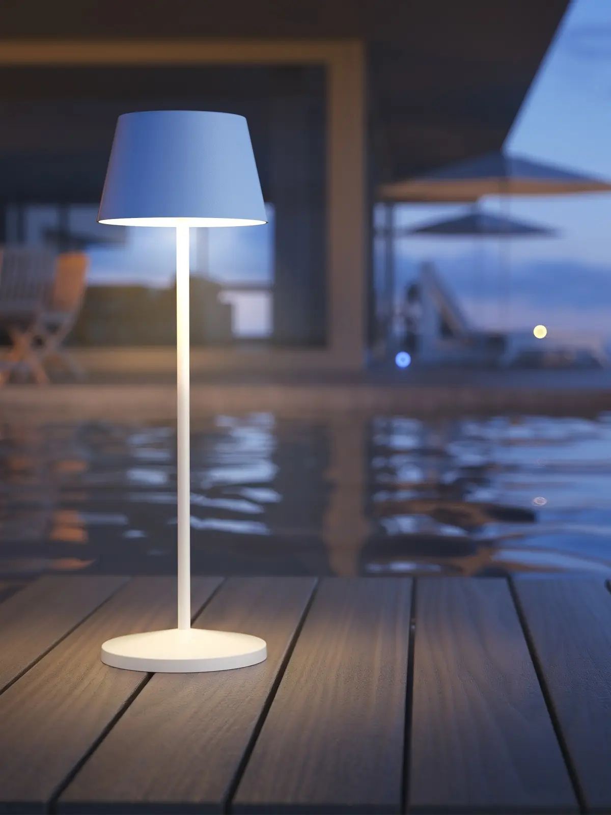Akkuleuchte am Pool LOOM Design Modi aufladbare Tisch Lampe zum Tragen