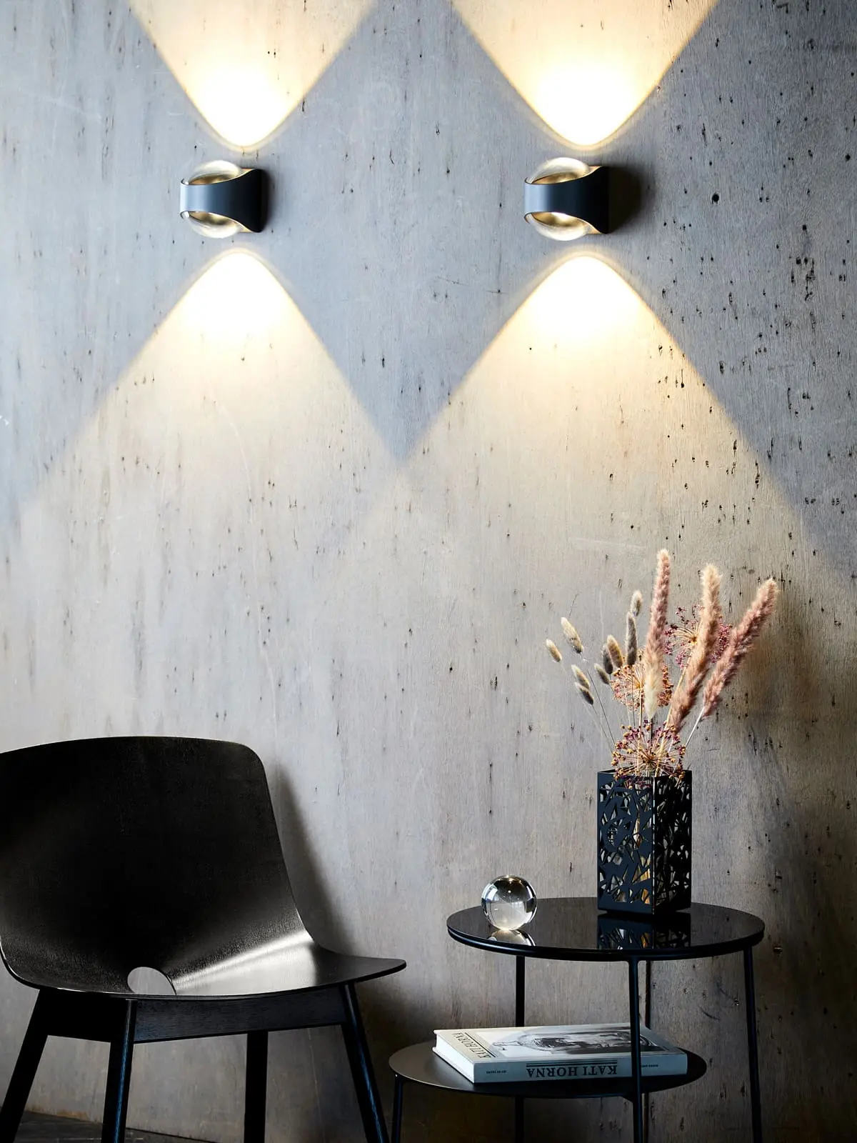 Schöne Lampen für den Balkon - LOOM Design Lampe SAGA Wandleuchte DesignOrt Leuchten Berlin