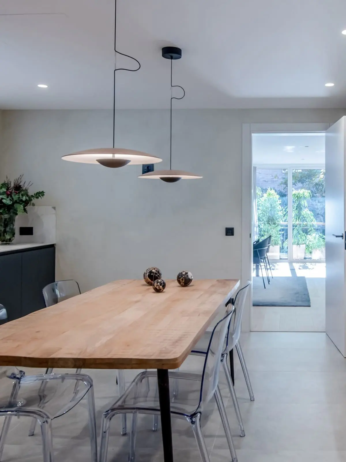 DesignOrt Lampenblog - Marset Ginger flache Hängelampe für Tische