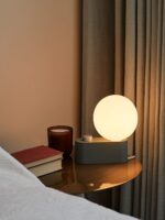 Tisch Lampe Tala Alumina dimmbare Lampe mit weißer Birne Designort