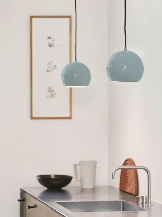 Frandsen Ball Pendant in Mint DesignOrt Onlineshop Lampen