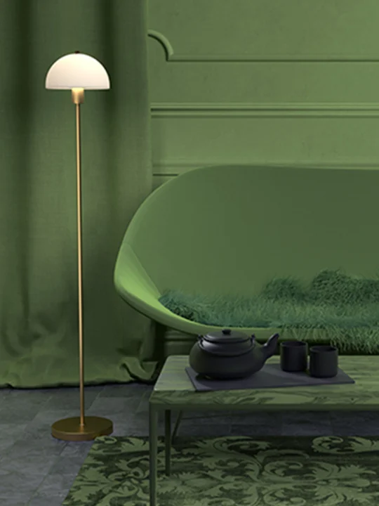 Stehlampe Messing mit weißem Schirm aus Glas Vienda Floor von Herstal