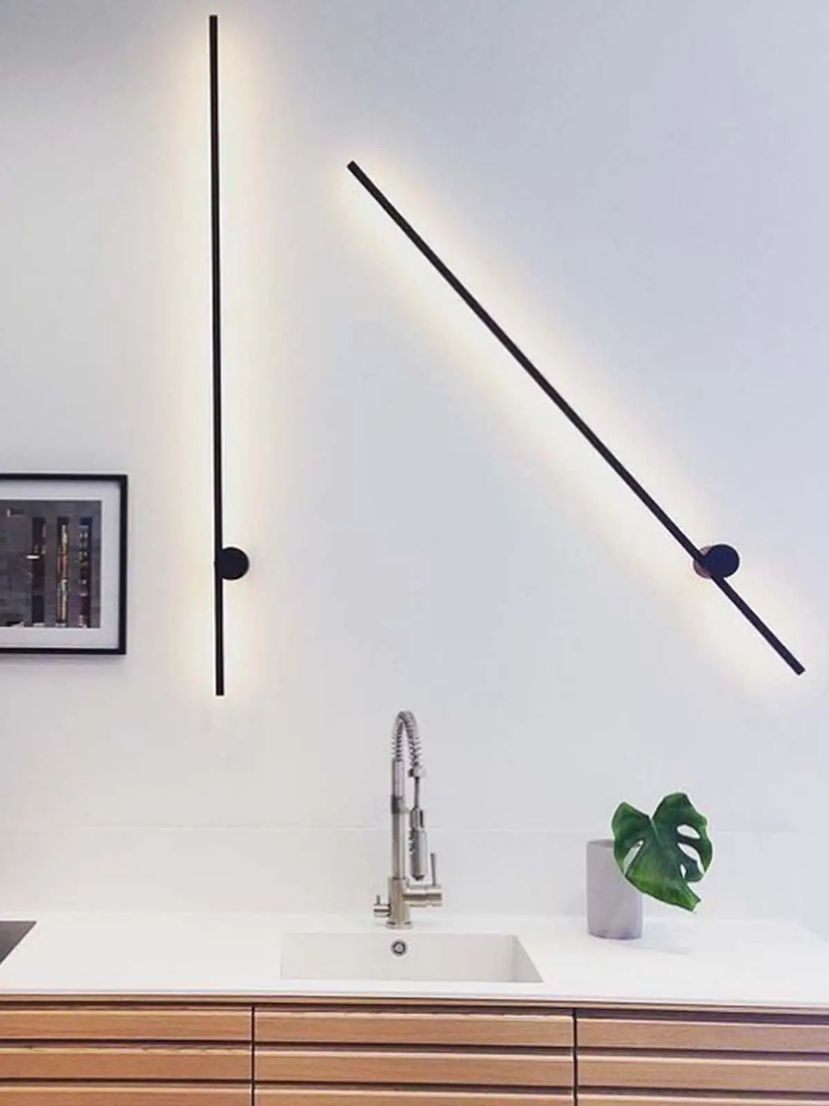 Neue Designlampen: schlanke Designerleuchte indirektes Licht lumini UM Lampe Wandleuchte