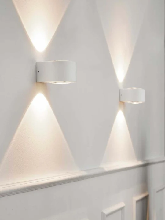 LOOM Design Wandlampe Frey LED Leuchte perfektes Licht