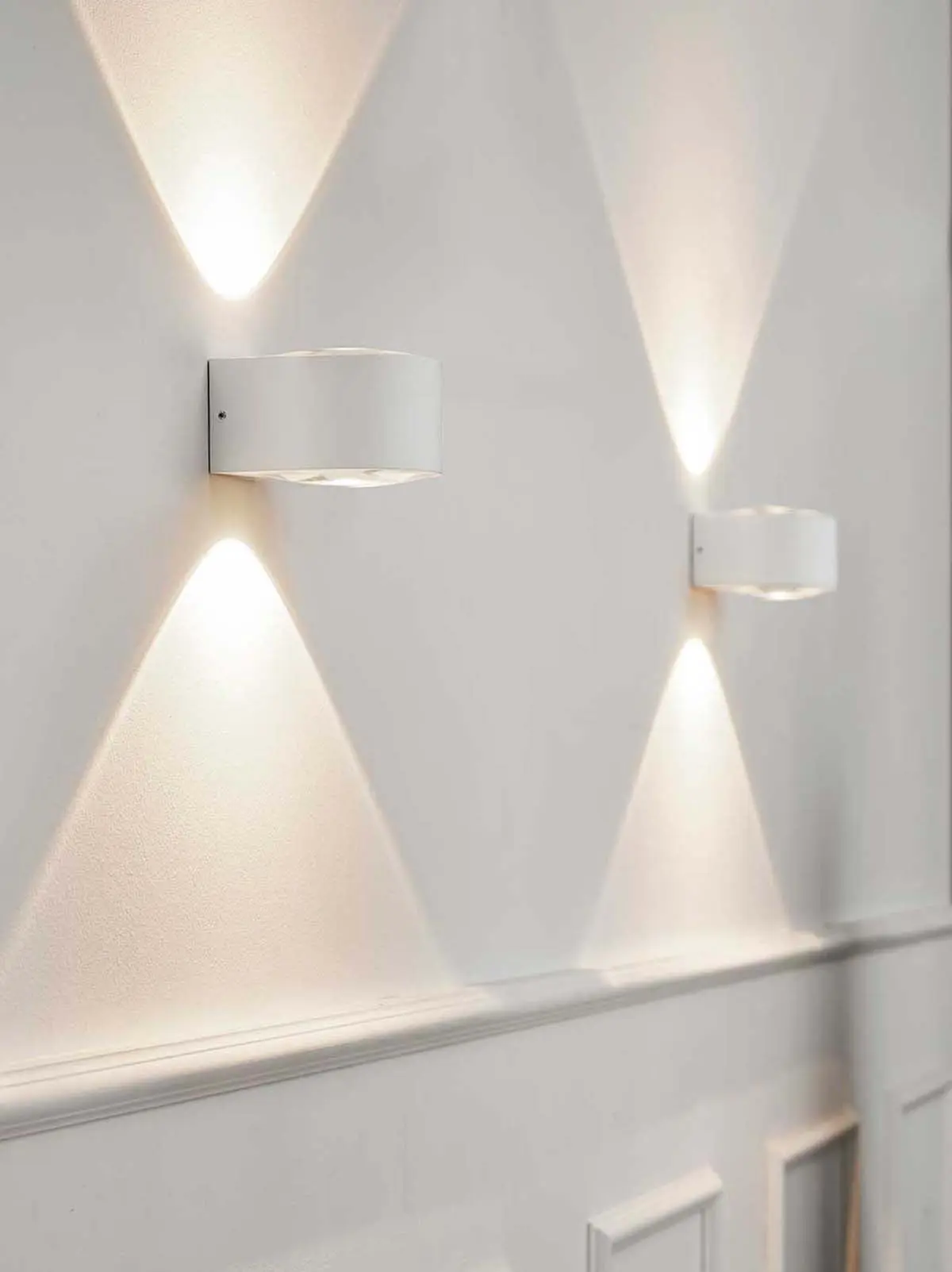 Wandleuchten für den Flur - LOOM Design Wandlampe Frey LED Leuchte perfektes Licht