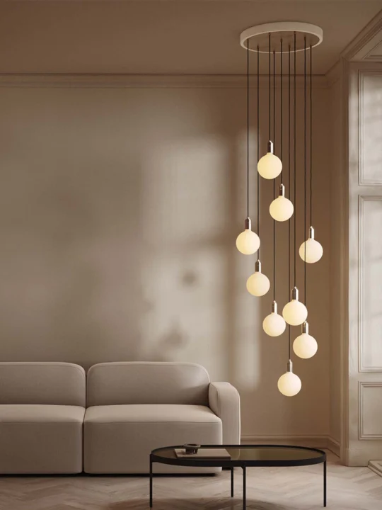 Tala UK Lampen neunflammiger Kronleuchter Cluster Nine Pendant Large Canopy DesignOrt