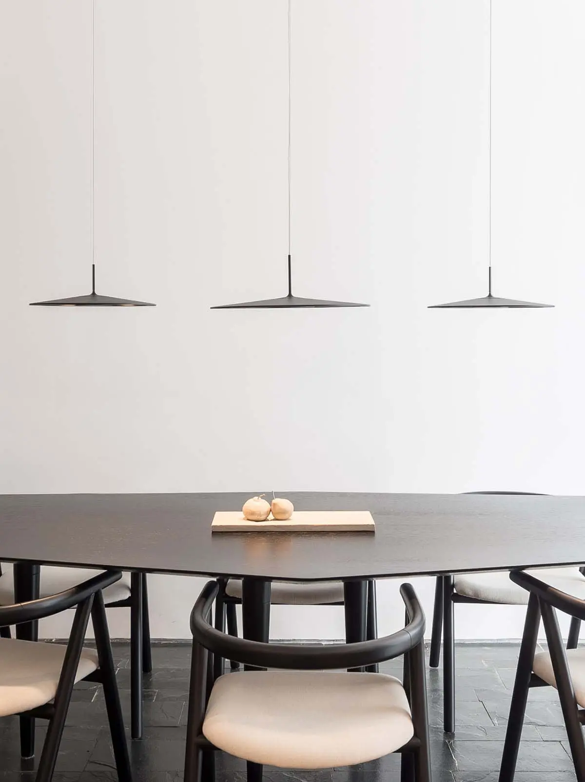 Lampenblog Ultra schmale Pendelleuchten moderne Esstischlampen lumini u.f.o.