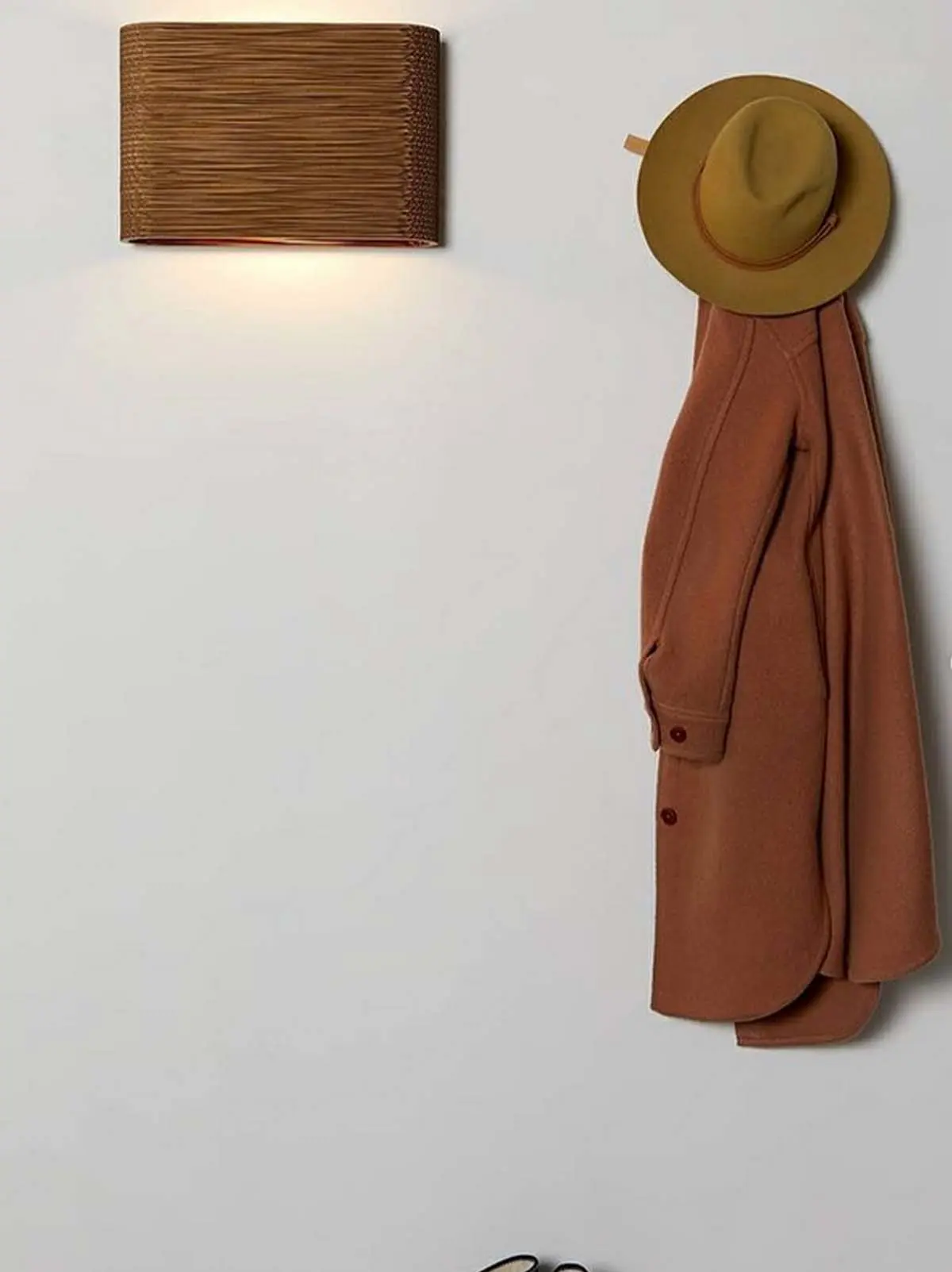 Lampenblog: Graypants Wandlampe Skew Papplampe online kaufen DesignOrt