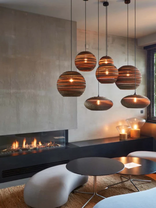 Pappleuchten moon und disc SCRAPLIGHTS von Graypants aus recyceltem Karton DesignOrt Onlineshop Lampen