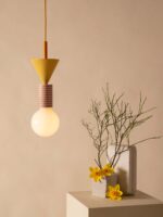 Holzlampe Junit von Schneid Modell Fruta online kaufen DesignOrt Onlineshop Lampen Berlin