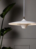 skandinavische Designerlampe blendfreies Licht Moja Pendant LOOM Design
