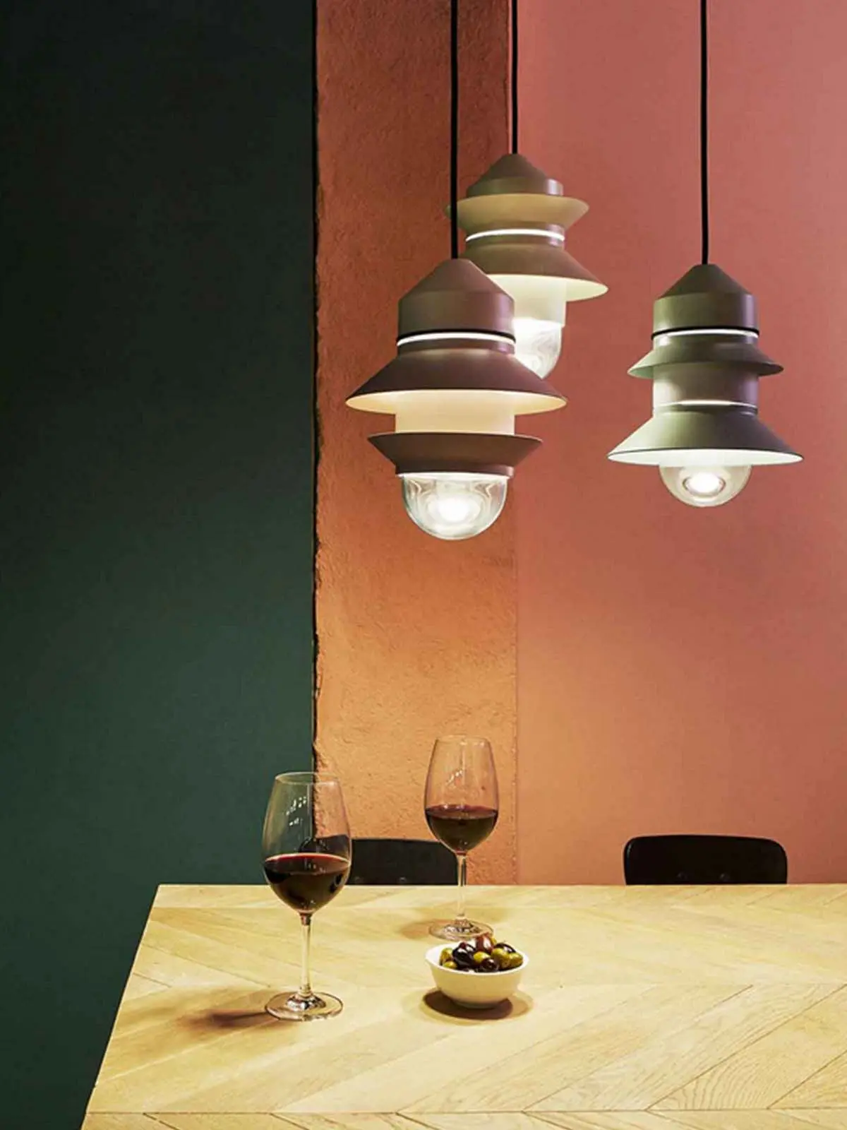 Santorini Lampen über Tisch Marset Leuchte online kaufen DesignOrt