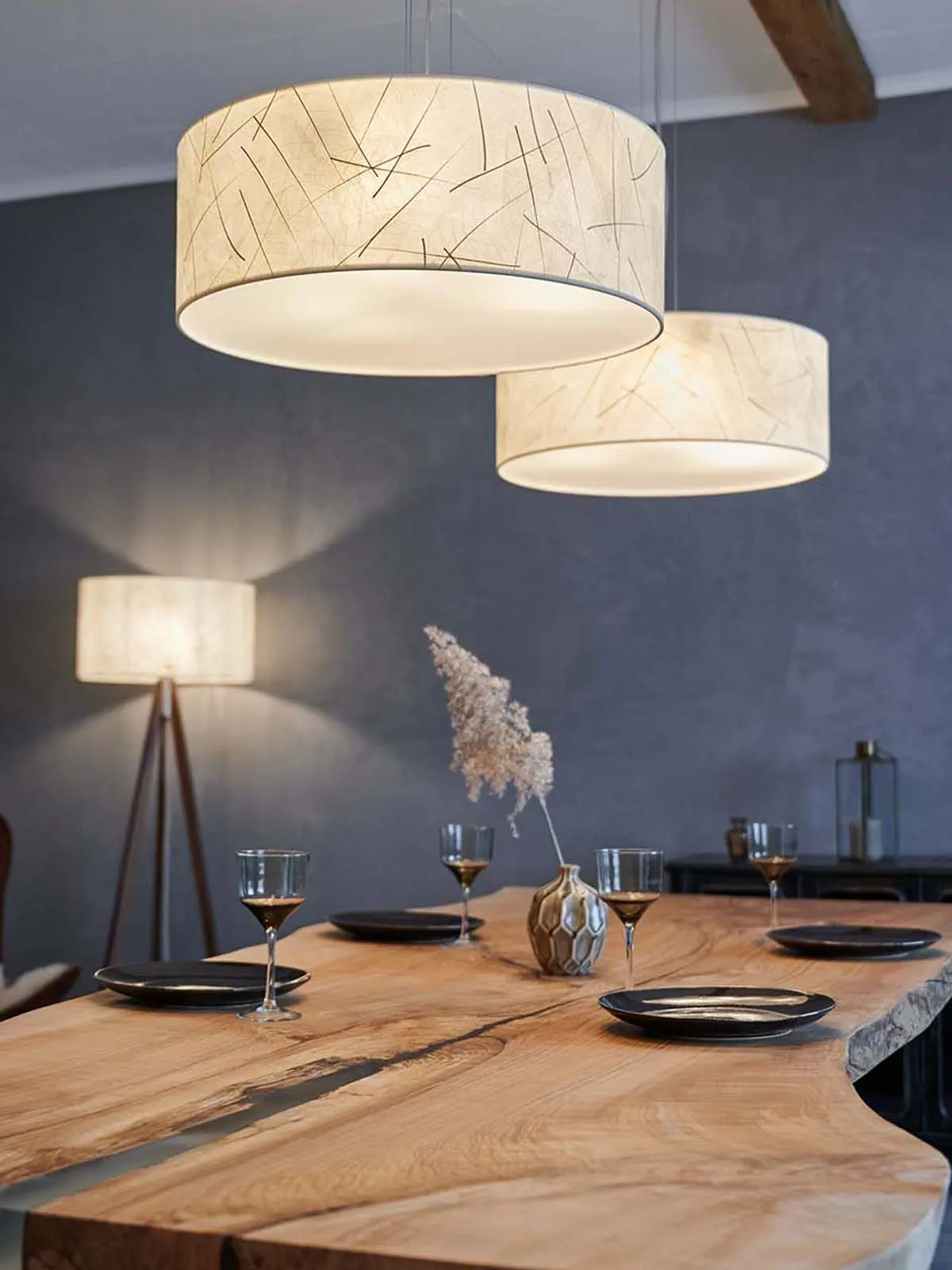 Lampenblog: Pendelleuchte Discus Blätter nachhaltige Designerleuchte online kaufen DesiegnOrt