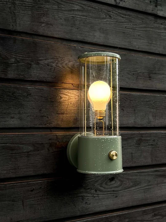 Wandleuchte IP44 für drinnen und draußen The Muse Wal Light Tala