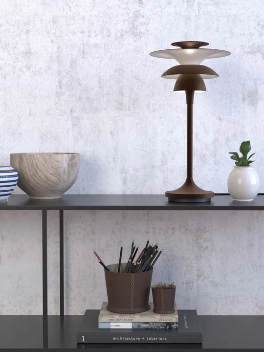 skandinavische Designerleuchte Belid Tischlampe Picasso T Table