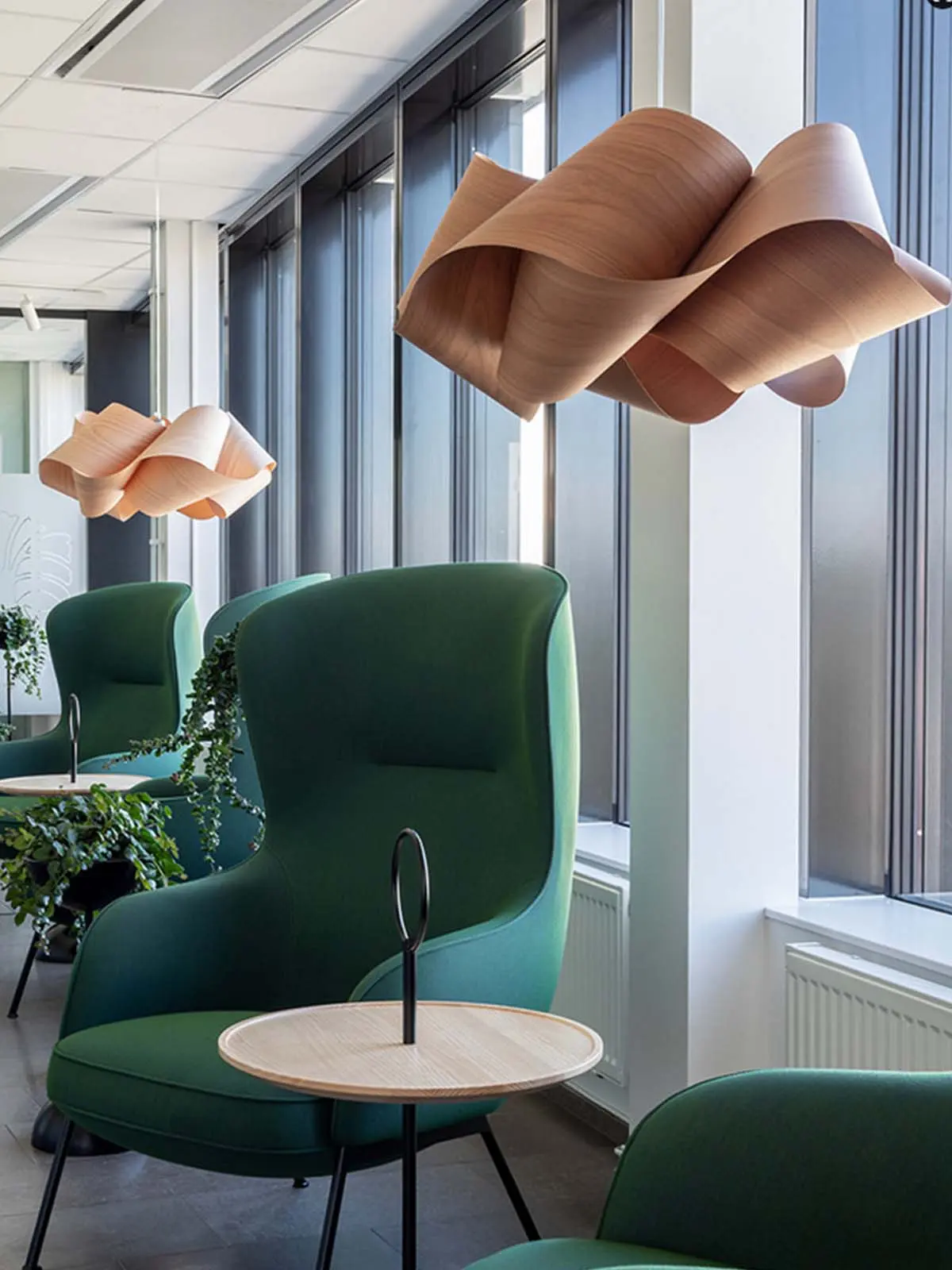 DesignOrt Lampenblog: Furnierholzleuchten Swirl LZF Lamps Lampe