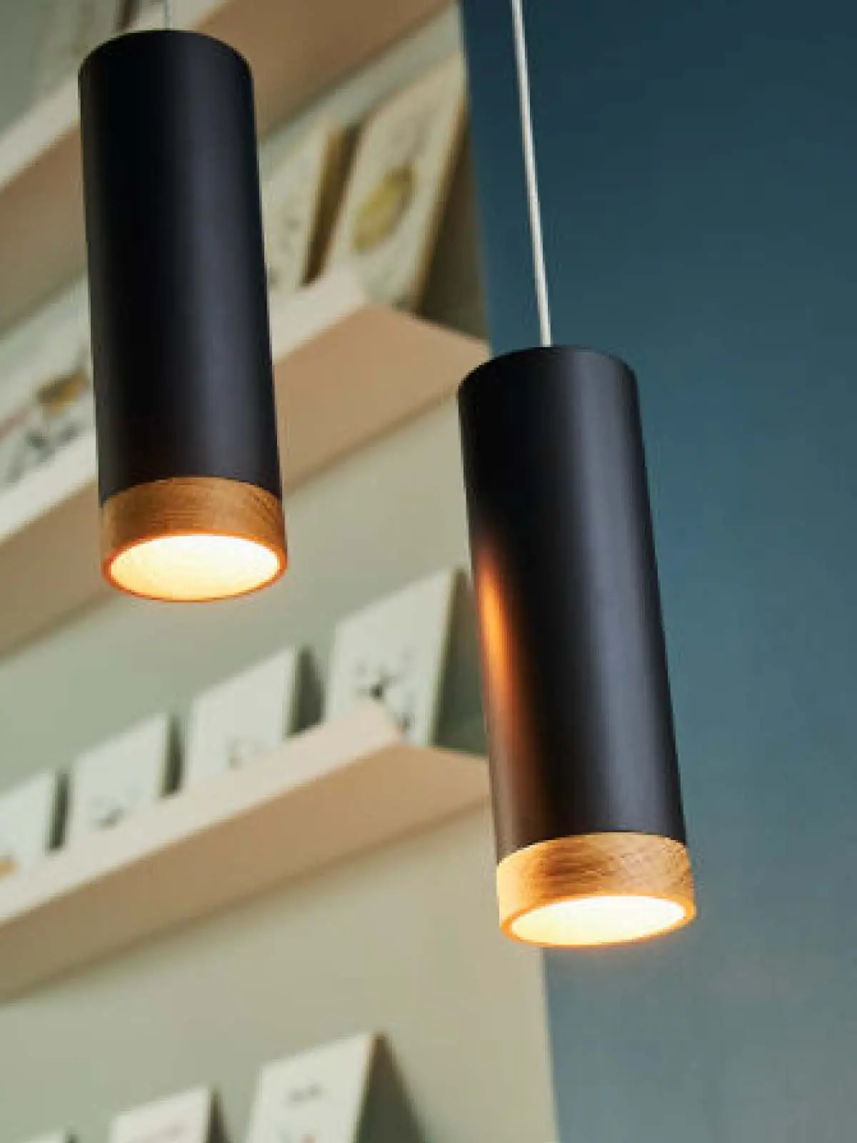 Pheb Pendelleuchten aus Holz mit LED Leuchtmittel