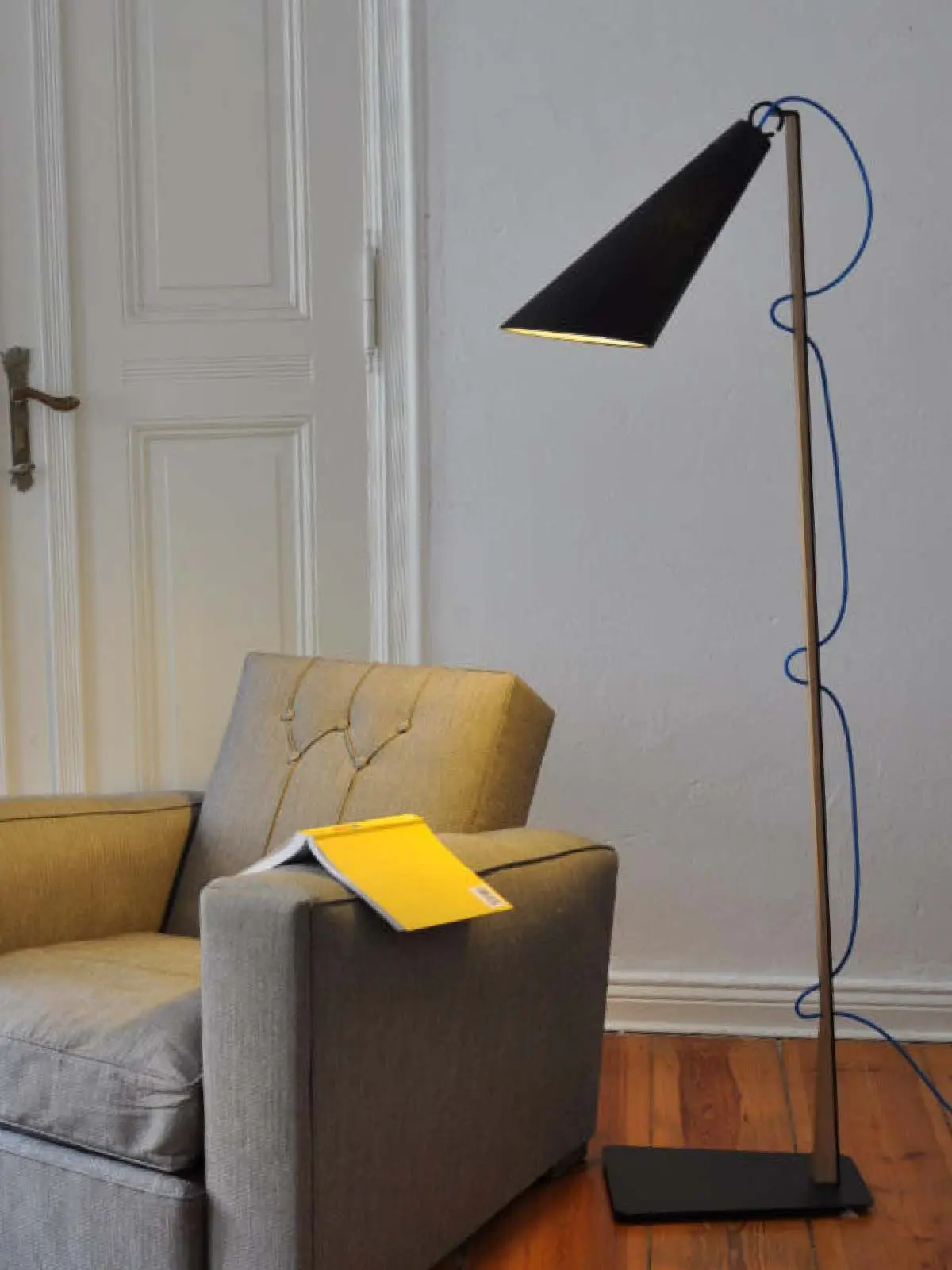 ausgefallene Stehleuchte online kaufen Pit Stehlampe von Domus Licht aus Deutschland bei DesignOrt