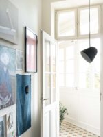 Tilt Leuchte im Flur, NYTA Lampe mit beweglichem Lampenschirm