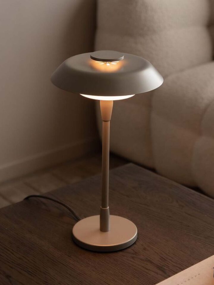 Tischlampe Belid Horizont Table Designerleuchte