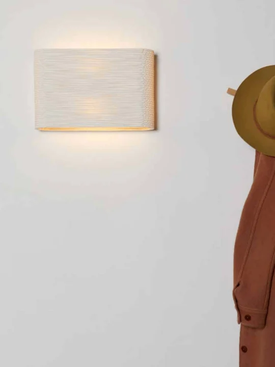 nachhaltige Designerleuchte von Graypants Skew 15 Pappleuchte weiß bei DesignOrt Onlineshop